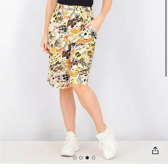 Topshop Idol Cream Floral Bloom Print City Wide Leg Size 8 Knee Length‎ - Picture 9 of 9